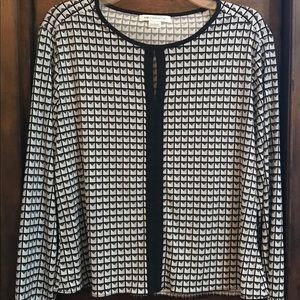 Liz Claiborne Geometric Keyhole Neckline Top Sz L